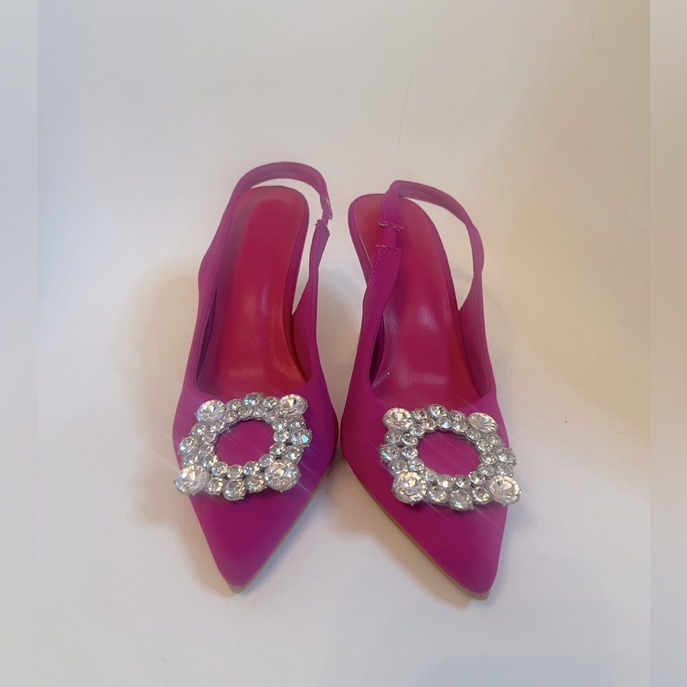 Pink heels!